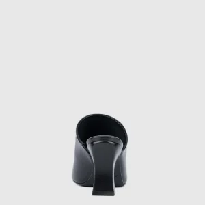 Sale Aquatalia Carmina Black