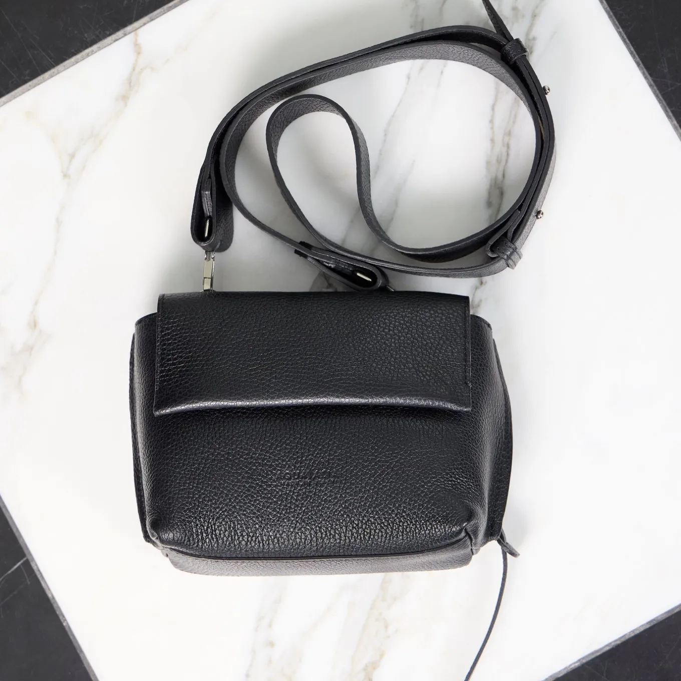 soho_crossbody_5-2.webp Online Aquatalia Soho Crossbody Black pebbled