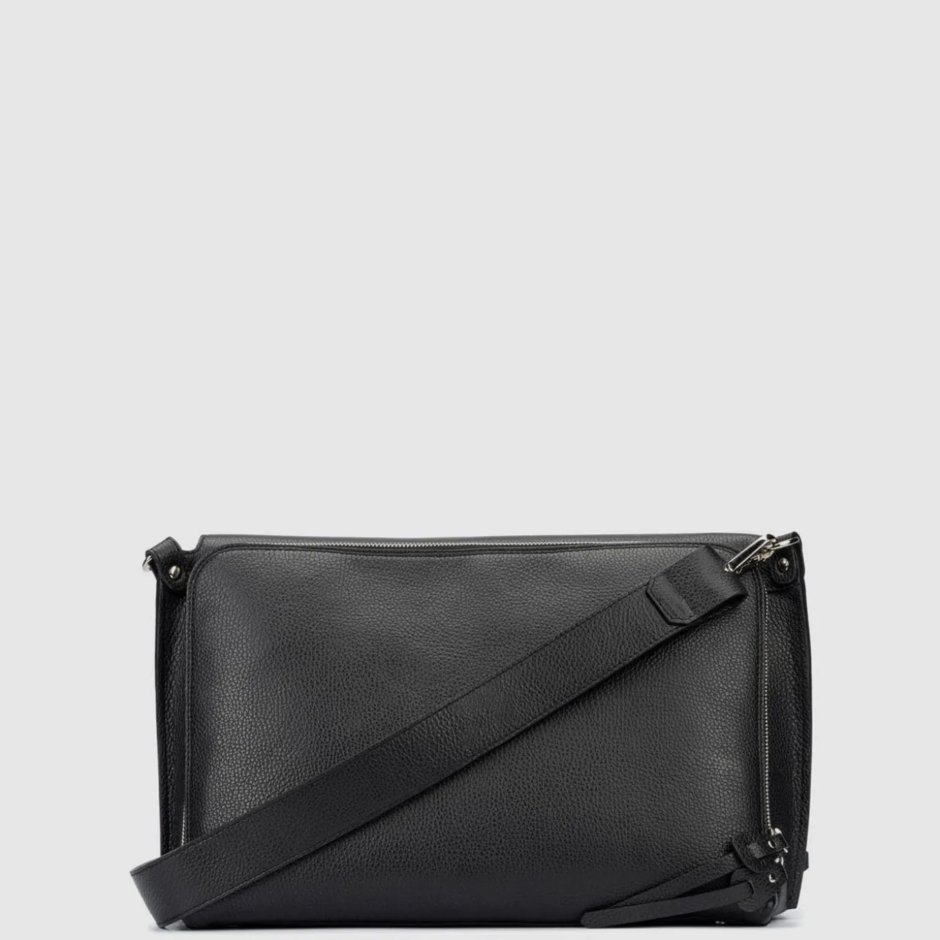 verona_messenger_2.webp Cheap Aquatalia Verona Messenger Black